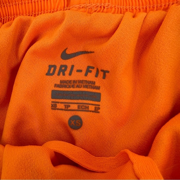 Bundle of 2 Nike Dri-Fit Women's Running Shorts Size XS Neon - Picture 3 of 4